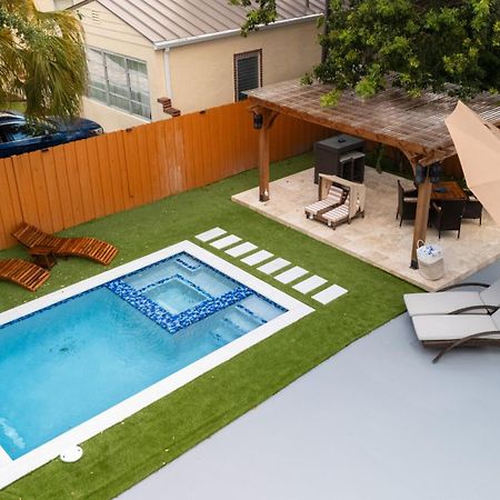 マイアミ Luxury Retreat 3B ,2Ba Pool , Coral Gables Centerヴィラ エクステリア 写真
