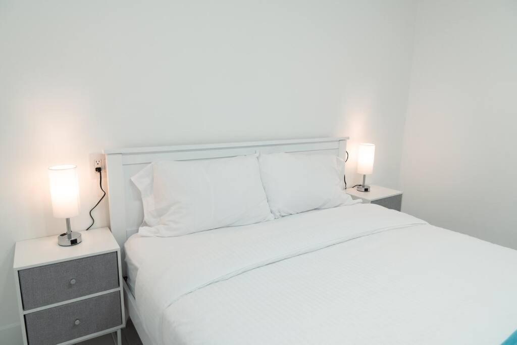 マイアミ Luxury Retreat 3B ,2Ba Pool , Coral Gables Centerヴィラ エクステリア 写真